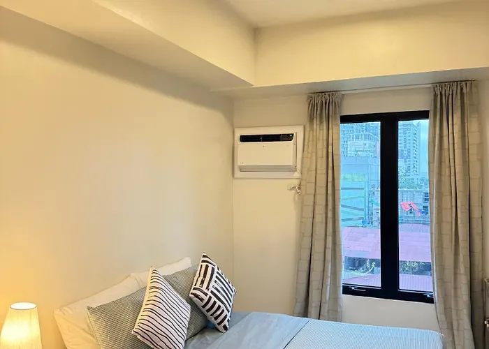 Modern Near It Park With Pool & Fast Wifi - The Median Cebu