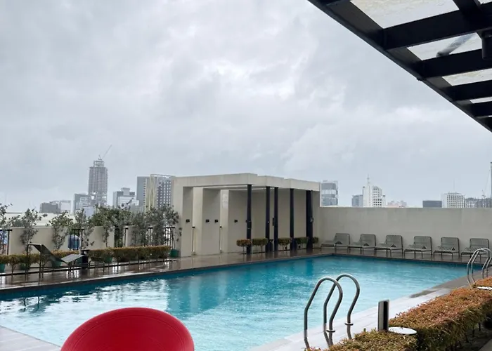 Apartment Modern Near It Park With Pool & Fast Wifi - The Median *