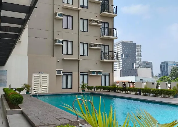 Modern Near It Park With Pool & Fast Wifi - The Median *